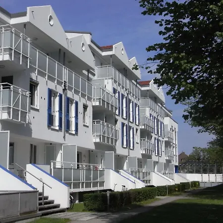 Apartment Am Kurstrand Zingst Exterior photo